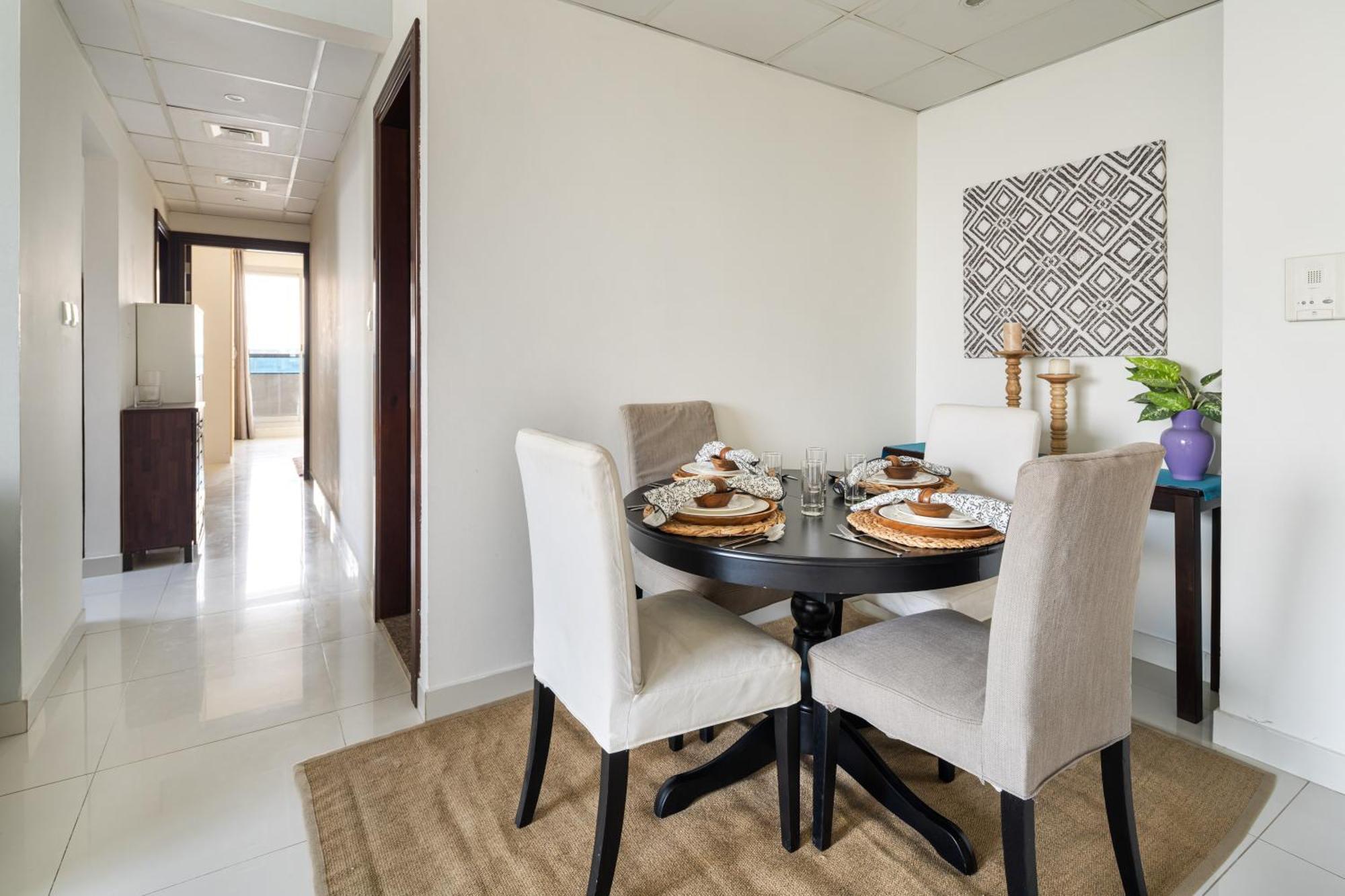 Furnished 2bhk In Elite 3 Sports *
