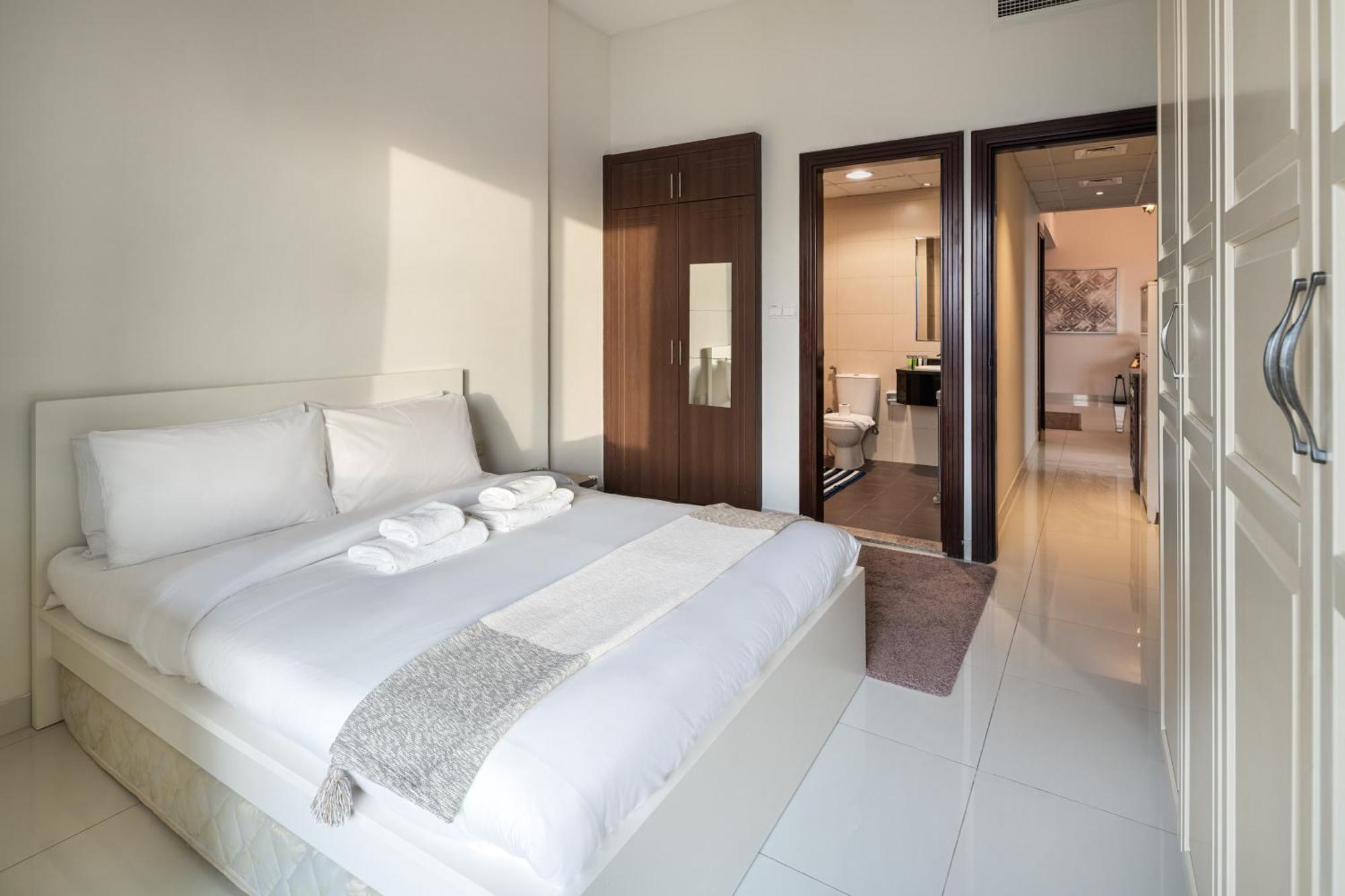 Furnished 2bhk In Elite 3 Sports