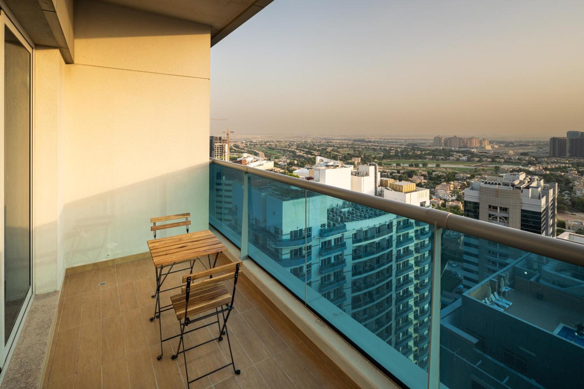 Furnished 2bhk In Elite 3 Sports *