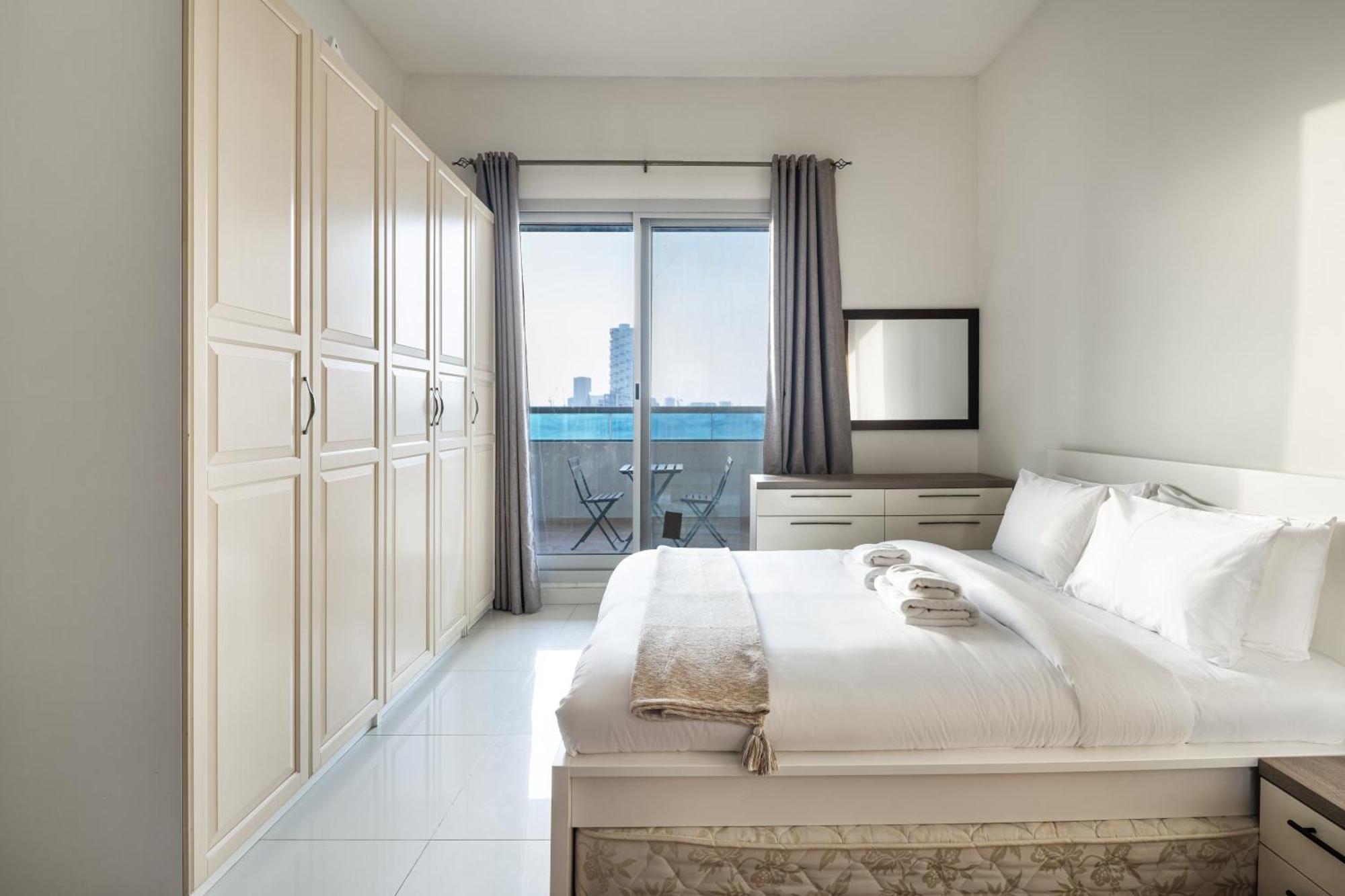 Furnished 2bhk In Elite 3 Sports * Dubai